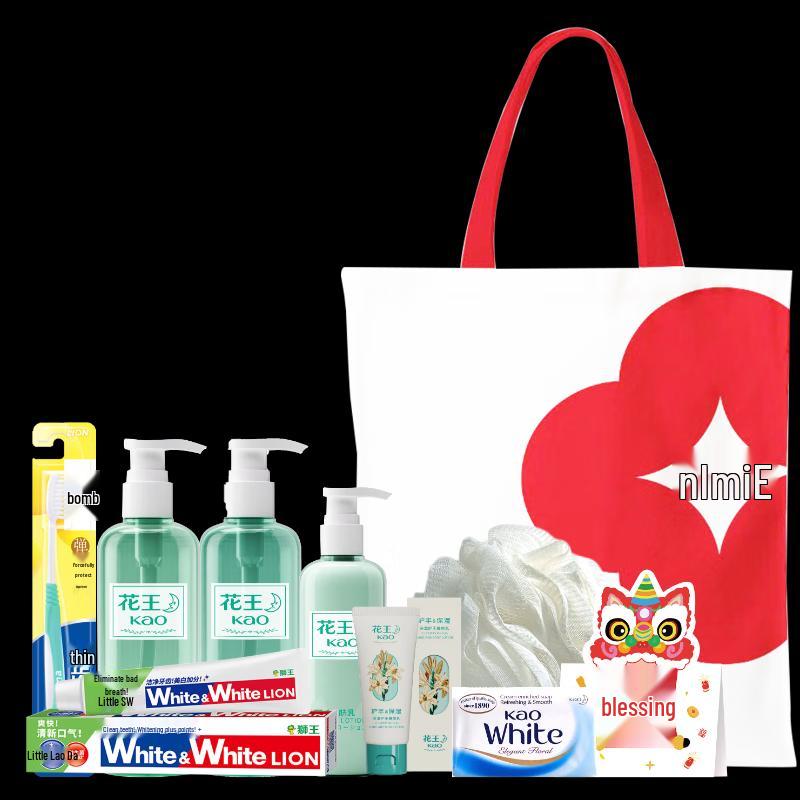 

Kao Clean Care 8-Piece Wash and Care Set