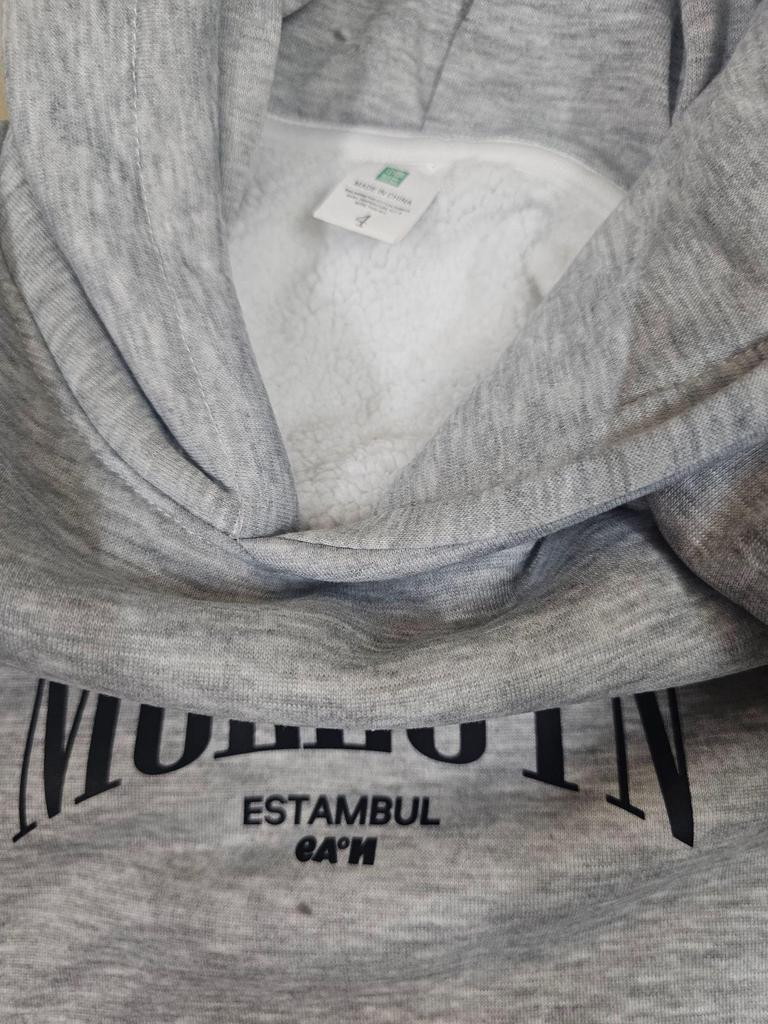 Damska bluza z kapturem i nadrukiem liter, z długim rękawem, na co dzień