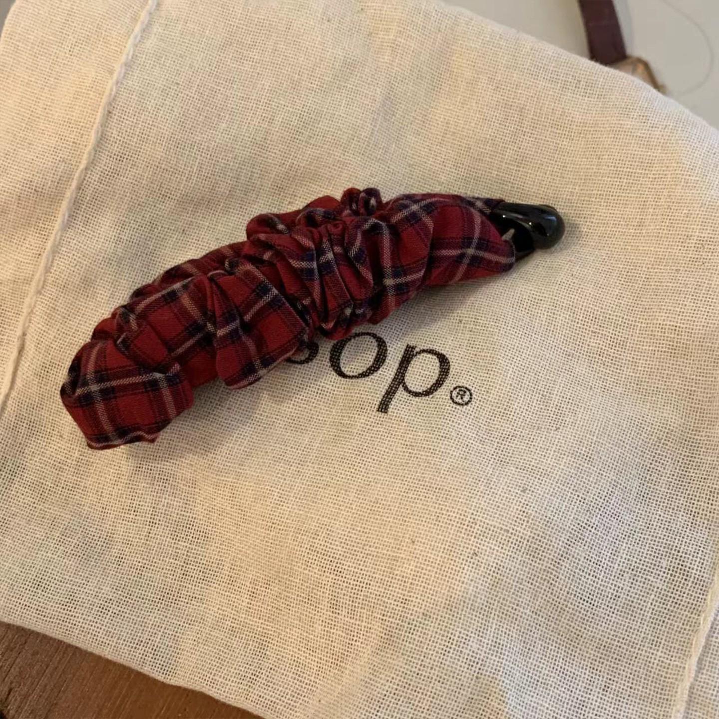 

Ретро Плиссированная Заколка-банан в горошек для женщин - Стильный аксессуар для хвостика и пучка 2025