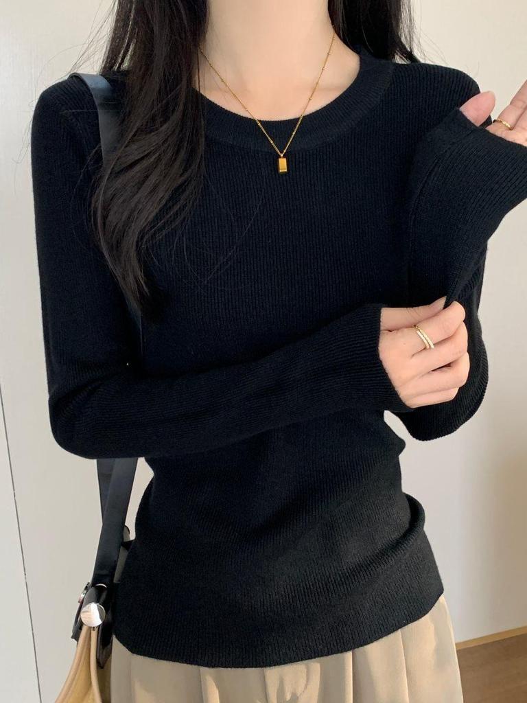 2025 Light Blue Chic Korean Slim-Fit Round Neck Sweater - Spring Age-Reducing Knitted Base Layer