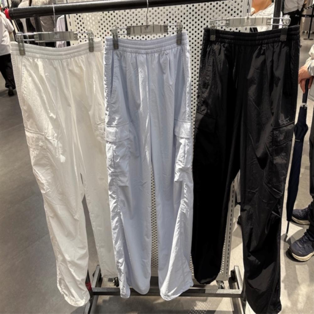 

New Balance Women Lightweight Wide Cargo Pants Bb Nbntgcw202 1.NBNTGCW202 10/XS
