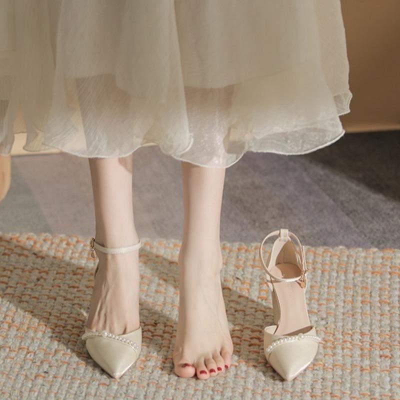 Fashion Pearl One Buckle High Heels Women's French Satin Pointed Toe Shallow Block Heel Non-Slip Square Heel Single