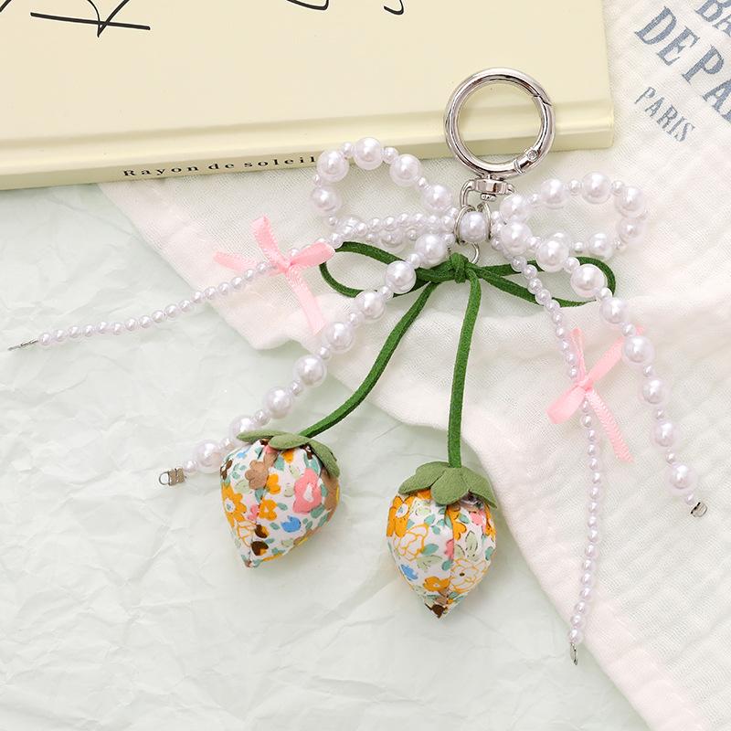 Y2K Sweet Fabric Plaid Strawberry Bow Keychain Ins Trendy Keyring Korean Aesthetic Girly Key Chains Bag Pendant Girl Gifts