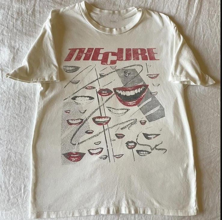 

Унисекс футболка с коротким рукавом The The Cure Band 90-х, размеры S-4XL 4XL