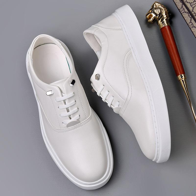 Fashion 2025 Spring Autumn Leather Board Shoes for Men Fashion Casual New Designer Big Size Sports Breathable Lace Loafers Shoes Man