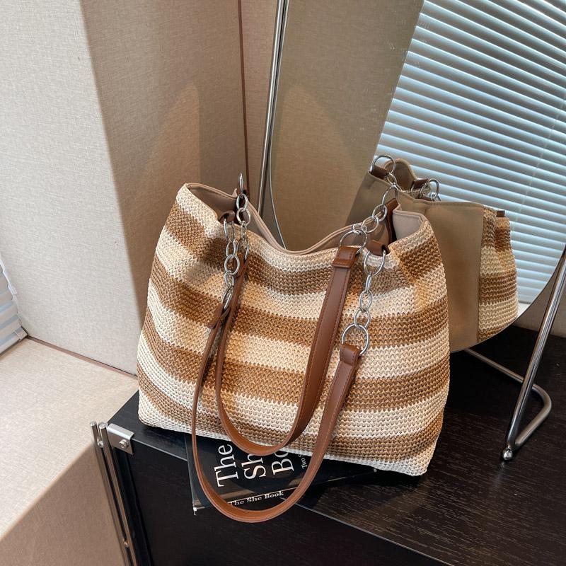 Shoulder Bag Women's Striped Contrast Color Tote Bag Woven Tote Bag Large Capacity Straw Woven Bag
