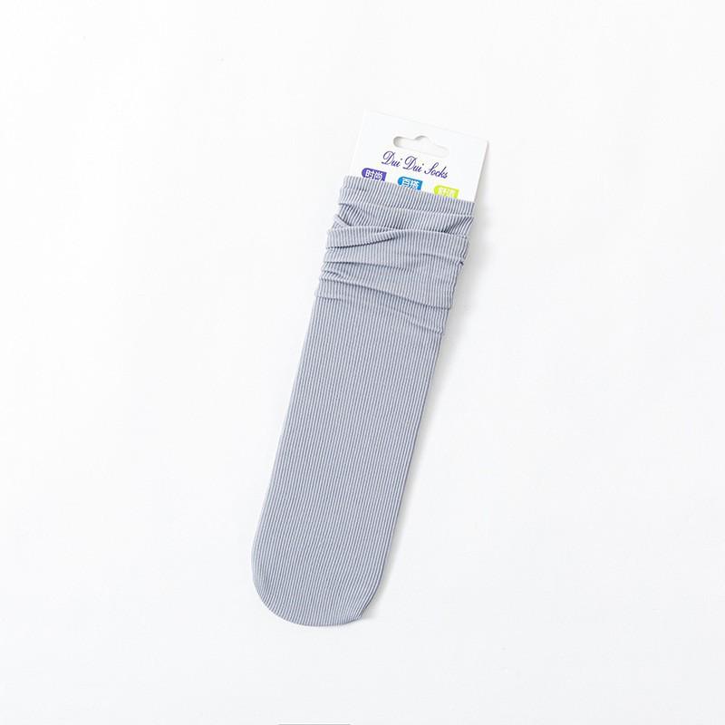 Women's Mid-Calf Ice Socks: Non-Slip, Japanese Style, Pure White for Summer, Spring, and Autumn. Trendy Street Style Over-the-Knee Design.