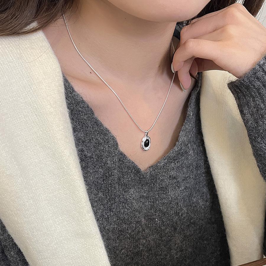 Su Chuang S925 Sterling Silver Black Agate Pendant Necklace for Women - Light Luxury Clavicle Chain 925 Silver серебряный