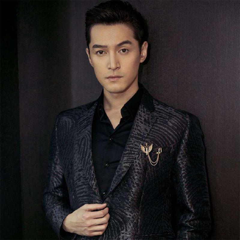 Kettenbrosche Herrenanzug-Accessoires Personalisierte Modeanstecknadel Fixierte Kleidung Vintage Britische Knopfanstecknadel Metallschmuck