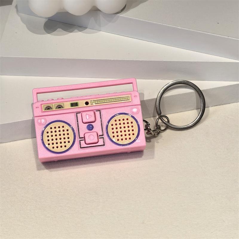 Funny Mini Radio Recorder Keychain Pendant Vintage Cassette Player Music Box Toys Creative Classical Bag Ornaments Keyring Gift
