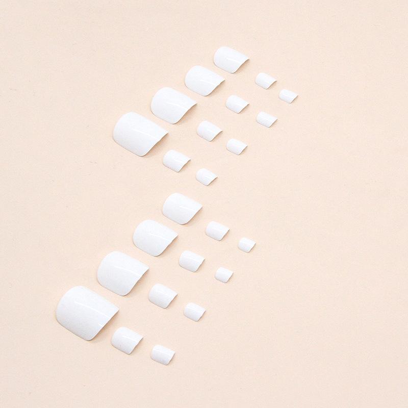 Pure and simple milk white foot nail polish bright white fake nail wearable manicure piece 24 pieces boxed nails