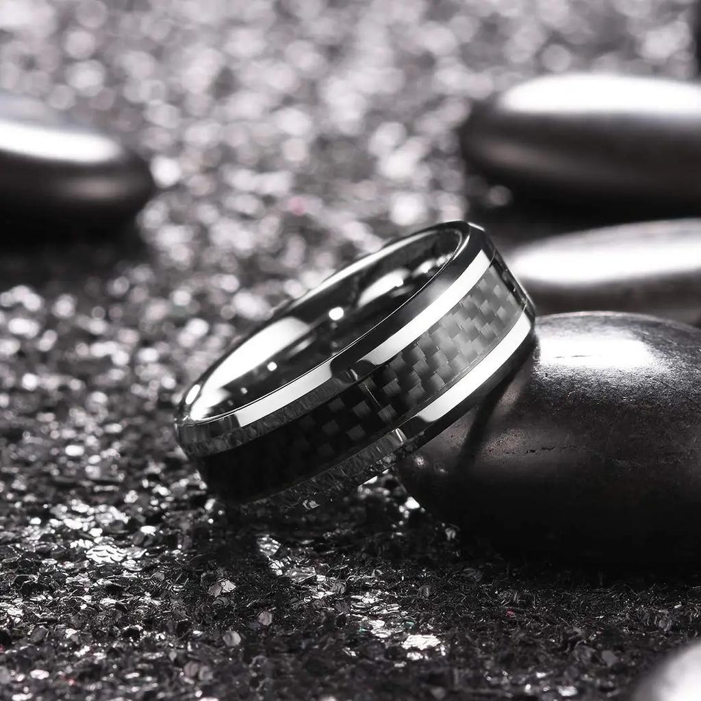 Fashion Copper Color Stainless Steel Rings for Men Black Carbon Fiber Ring Wedding Jewelry Christmas Gift Accessories