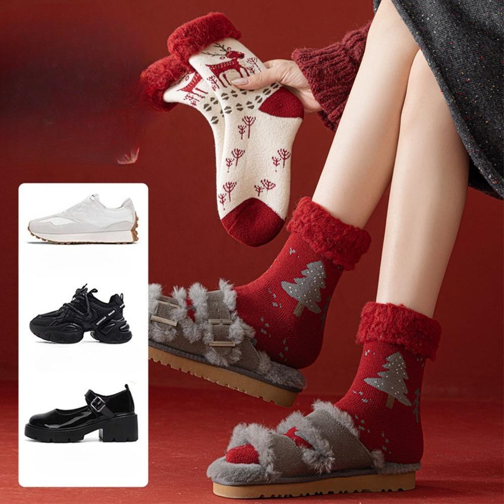 Red Socks, Winter Thick Fleece Socks, Warm and Cold-proof Snow Socks, Cartoon Cute Fleece Socks