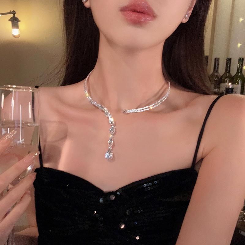 Elegant Zircon Water Drop Tassel Necklace - Double Layer High-End Clavicle Chain with a Unique, Luxurious Design