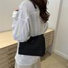 Women's Bag New Fashionable Simple Literary Style Casual Shoulder Bag Simple Fashionable Commuting Small Square Bag Women