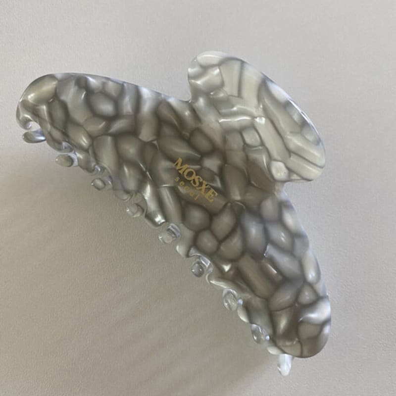 

mosxe Universe hair clip aurora grey