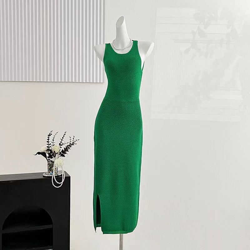 

Fashion Wind Summer New Sexy Backless Waist Trimming Hip Knitwear Dress Sexy Backless Dress Dark green One size