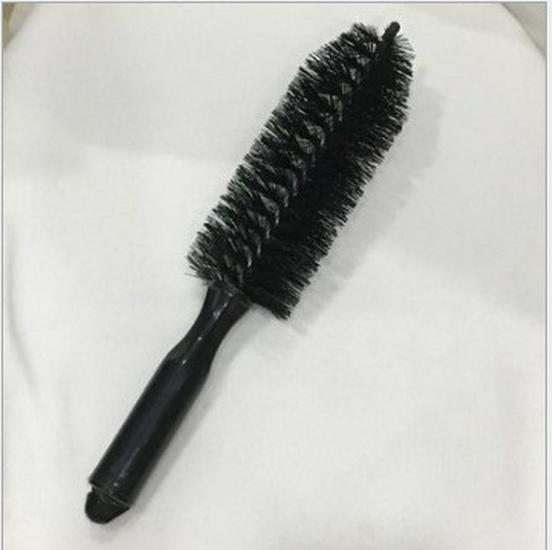 

«U-образная Т-образная щетка для автомобильных шин»: Мощный инструмент для очистки колесных дисков для эффективной дезинфекции.