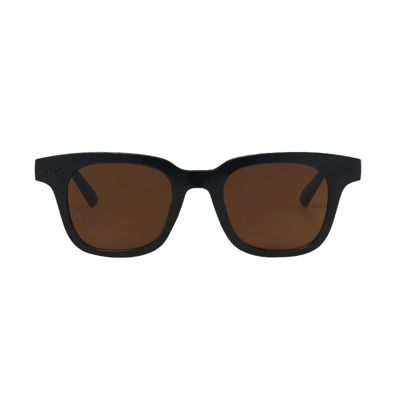 

Man Fashion Style Retro Style Fishing Sun Glasses Woman Korean Version Climbing Small Glasses Frame Sunglass Popular Driving Use Vacation Unisex
