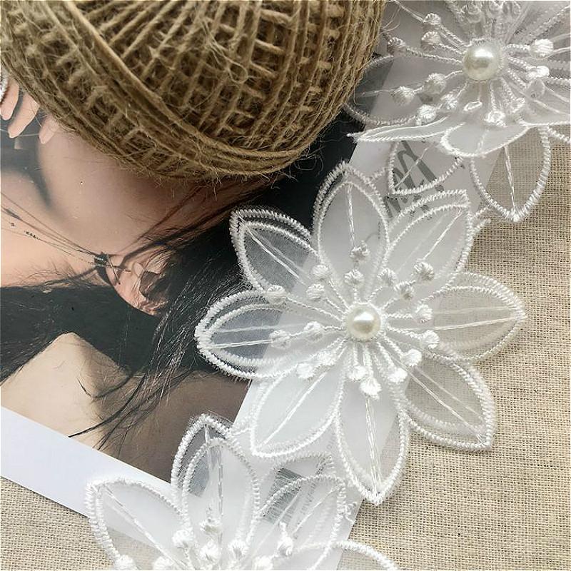 Lyxig Vit Organza Tyg Spets Tyg 3D Pärlor Blommor Broderi Band Kant För DIY Sömnad Urringning Plagg Klänning Dekor
