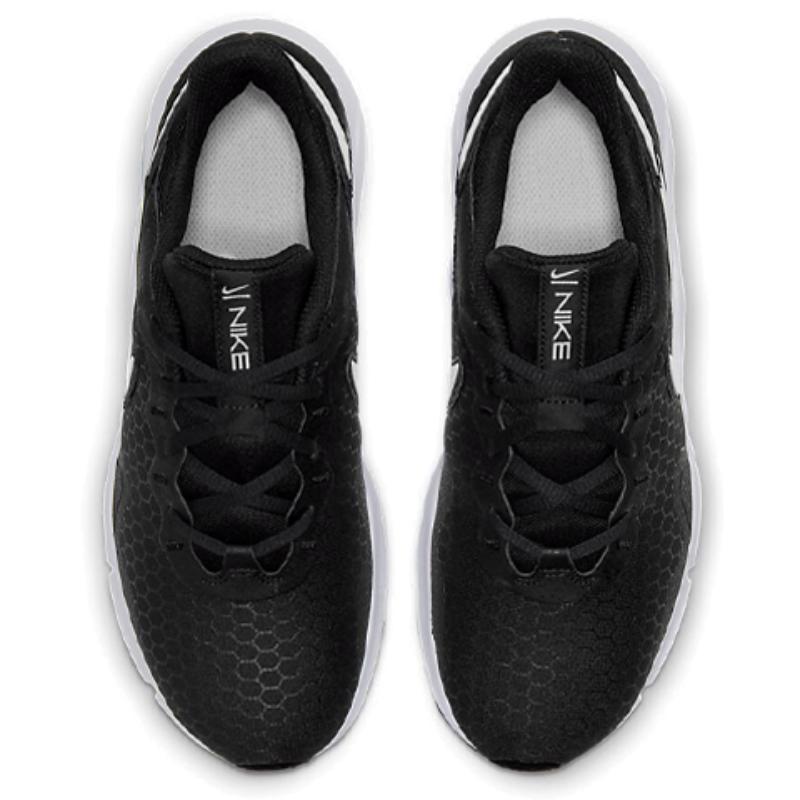 Nike Dámské tréninkové fotbalové boty Legend Essential 2 Černé Bílé CQ9545-001