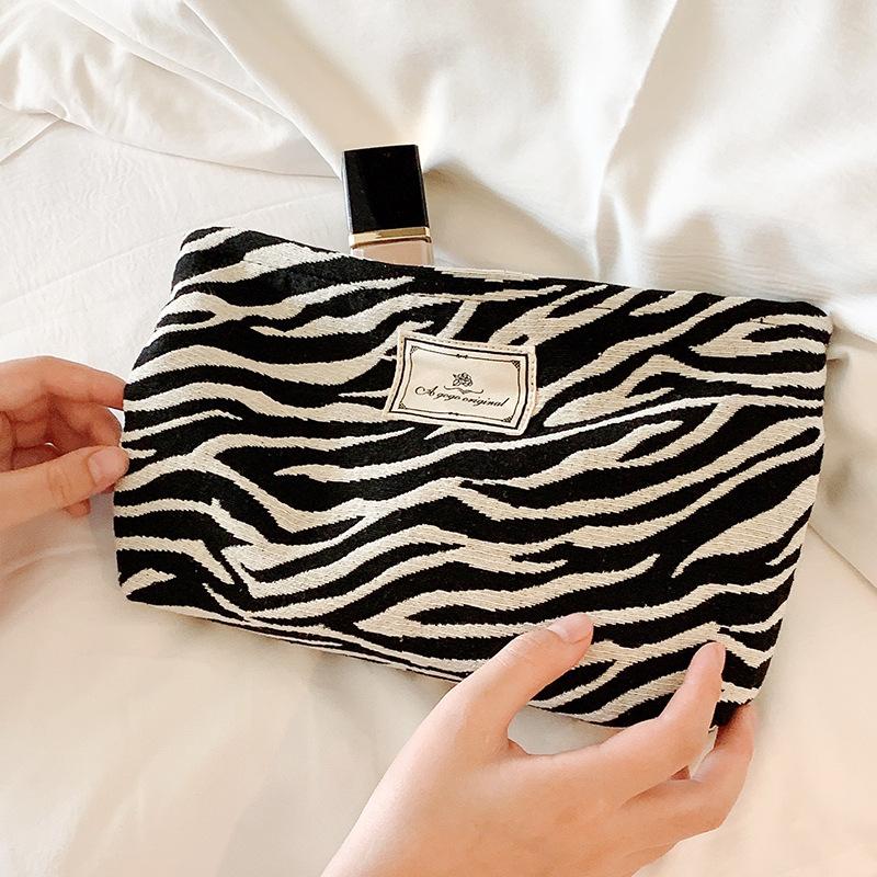 Leopard Print Cosmetic Bag Portable Travel Makeup Organizer Handbag