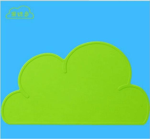 Nordisches Kinder-Tischset und Esstablett aus Silikon in Wolkenform