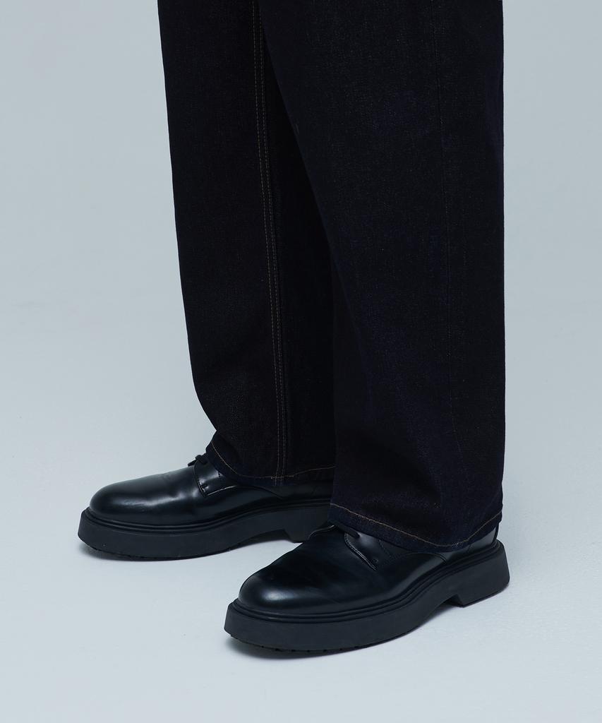 Musinsa Standard One-Tuck Loose Tapered Denim Pants [Deep Indigo]