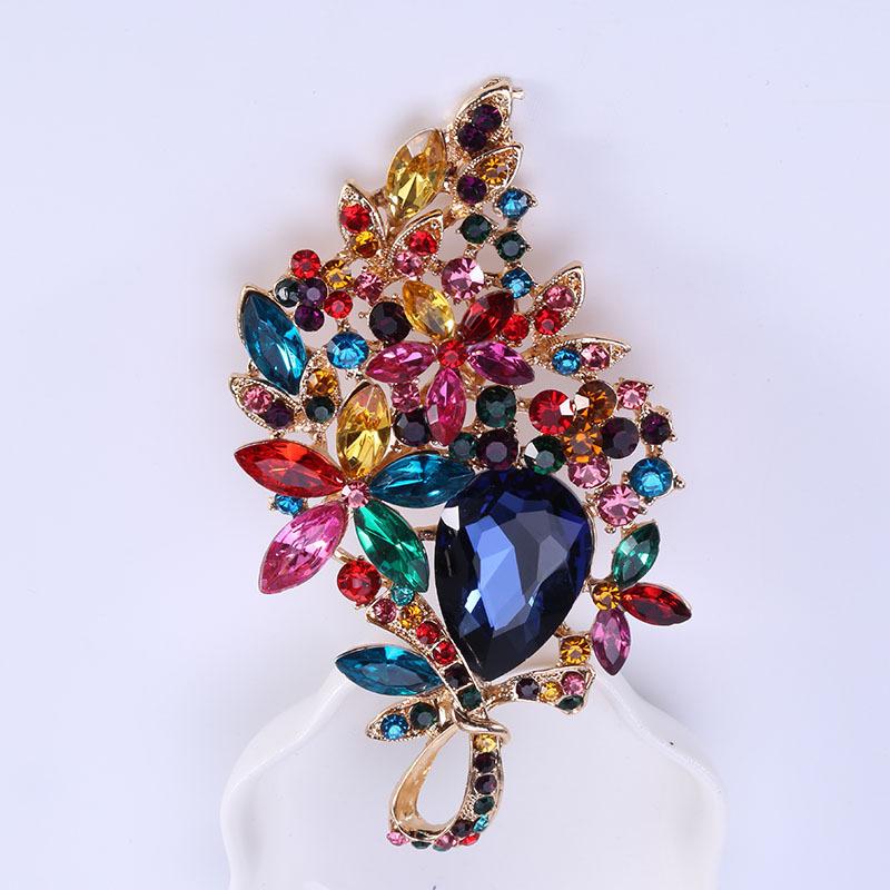 

Модная брошь Витражная большая брошь Хрустальная брошь Корсаж Женская одежда Аксессуары разноцветный