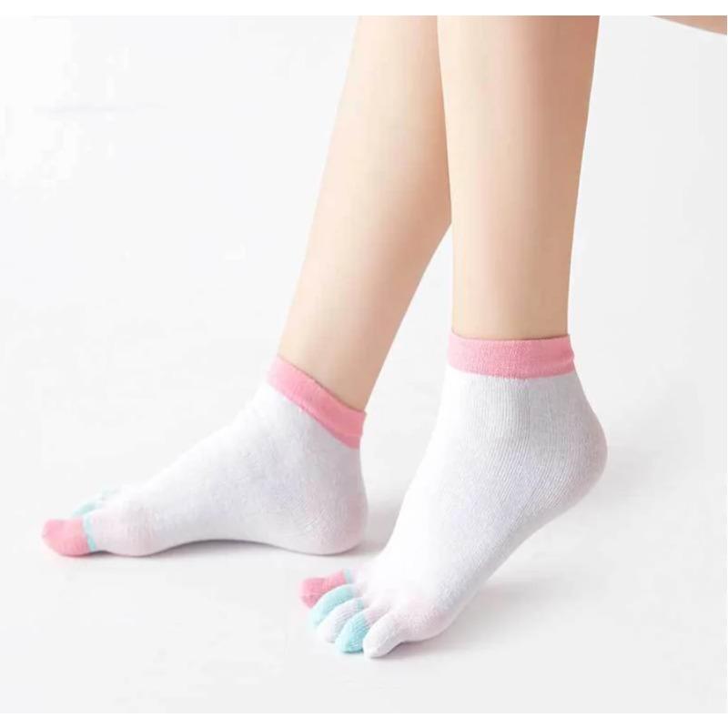 Women Sports Socks Separate Fingers High Tube Five Finger Crew Socks Yoga