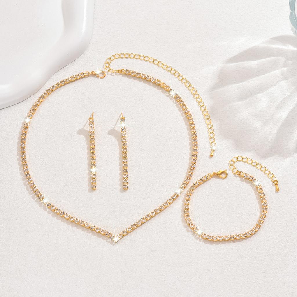 Niche Personality High-end Sense Versatile Claw Chain Necklace Stud Earrings Bracelet Three/four-piece Set