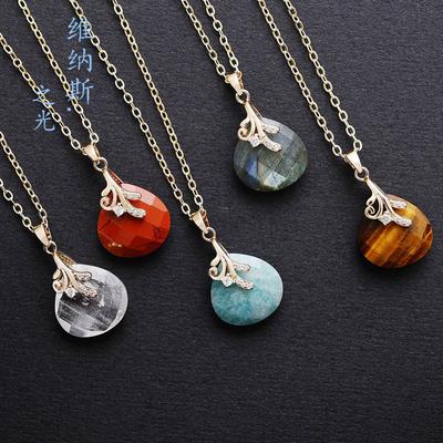 Hochwertige Mode Leichter Luxus Einfacher Natürlicher Kristall Wassertropfen Zirkon Anhänger Echtgold Galvanisierte Schlüsselbein Halskette Schmuck Geschenke