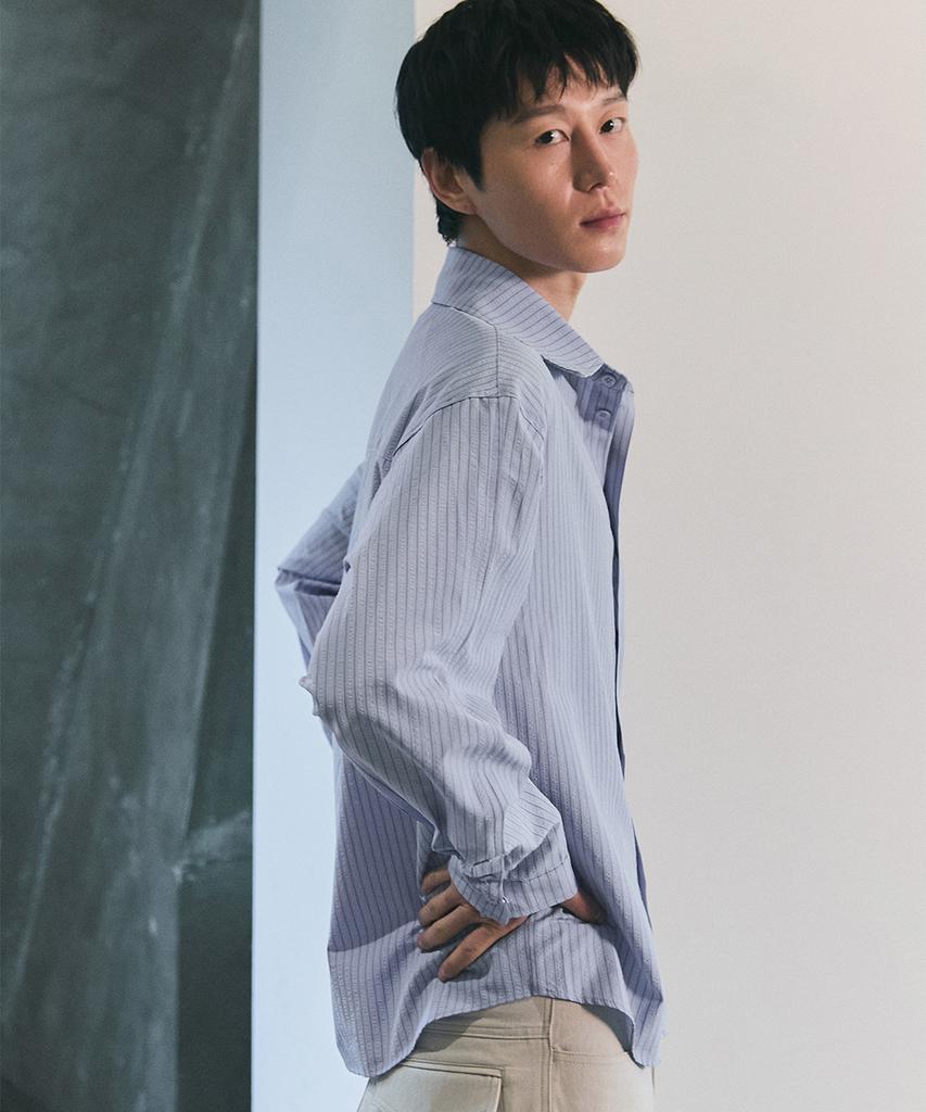 Beullusseonpeullawo Soft Formal Striped Shirt