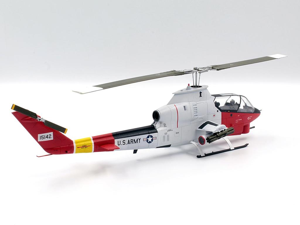 ICM Scale Army Arctic Cobra Plastic Model Kit 48299 1/48 U.S. AH-1G