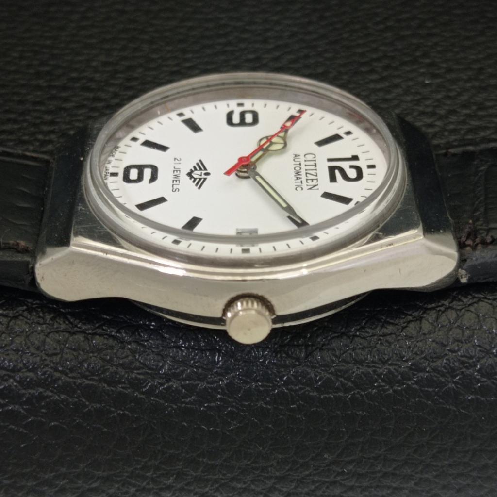 AUTOMATIC VINTAGE CITIZEN 8200 JAPAN MENS WHITE COLOR DIAL WATCH a500210-5 R151B-a500210