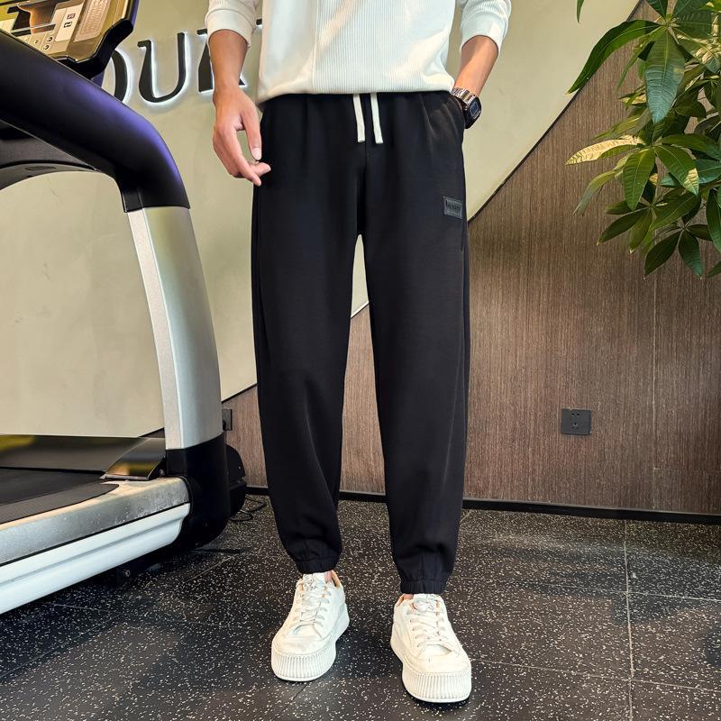 

Мужские модные спортивные штаны 2024: Универсальные, Крутые, С манжетами, Узкие спортивные брюки для весны и осени M (Recommended for 90-115 kg) чёрный