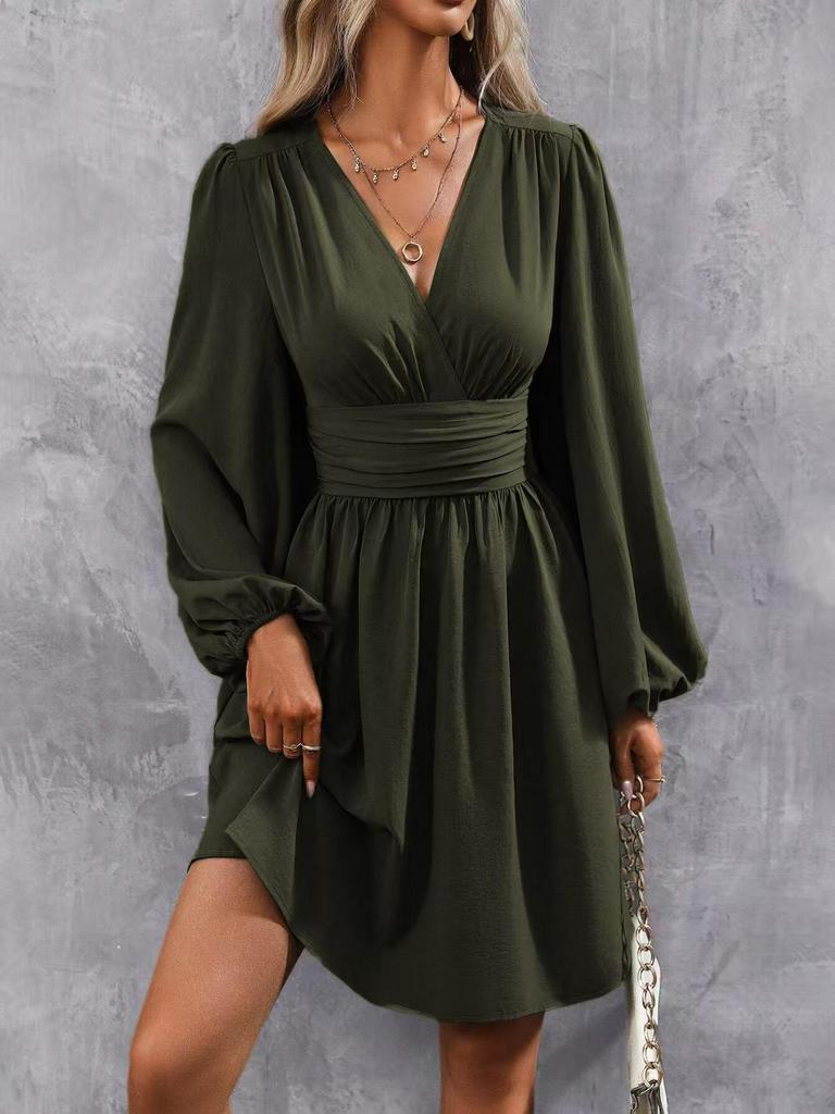 2025 Autumn/Winter Europe & America Oblique Neck Lantern Sleeve Pleated Waist Retro Dress