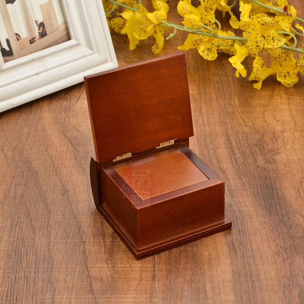 Cutii muzicale din lemn acționate manual în formă de carte Decorări creative pentru acasă Cutie muzicală cadou de aniversare