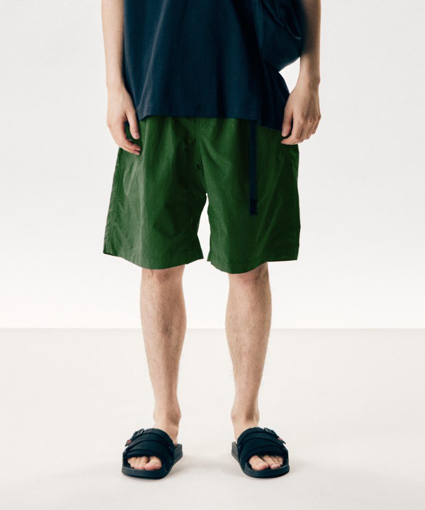 Geulamichi Nylon Loose Shorts Hunter Green