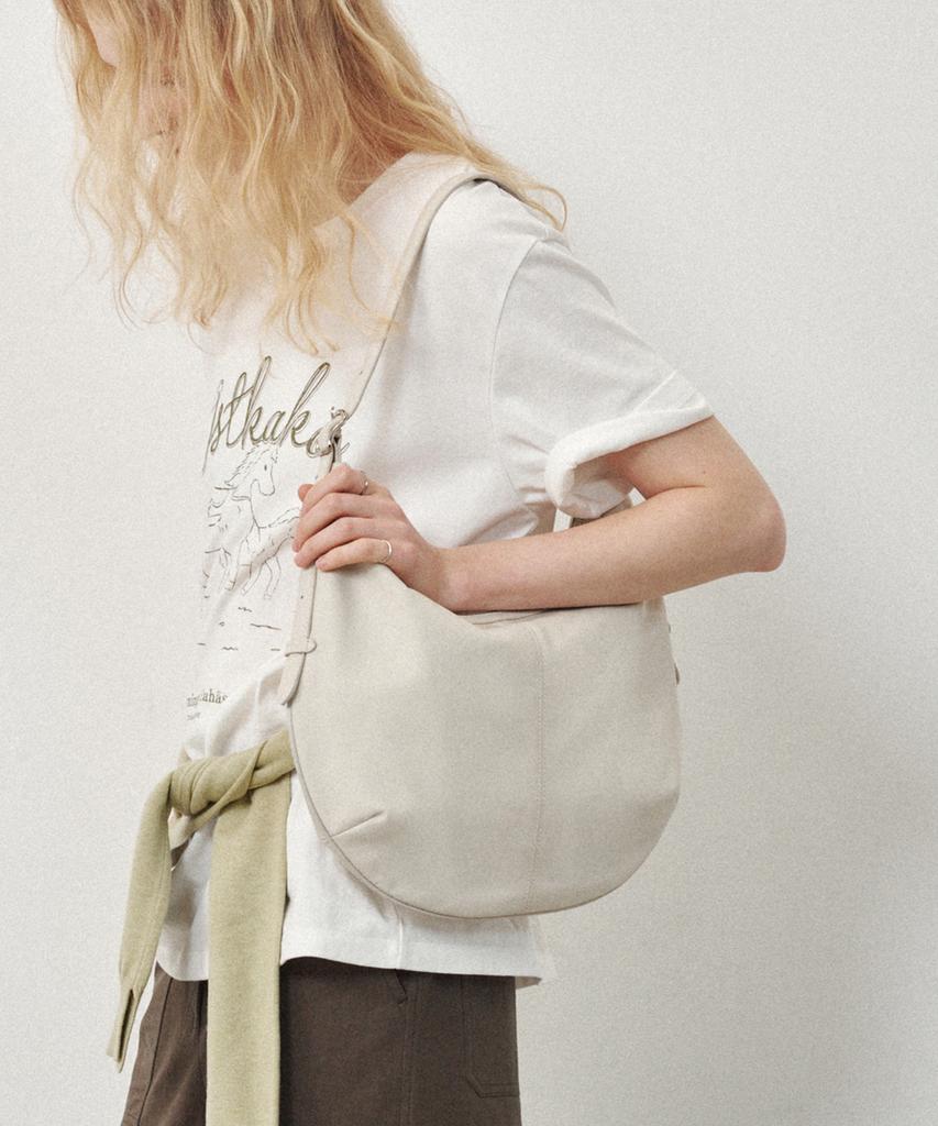 Ostkaka Wave Nylon Hobo Ivory