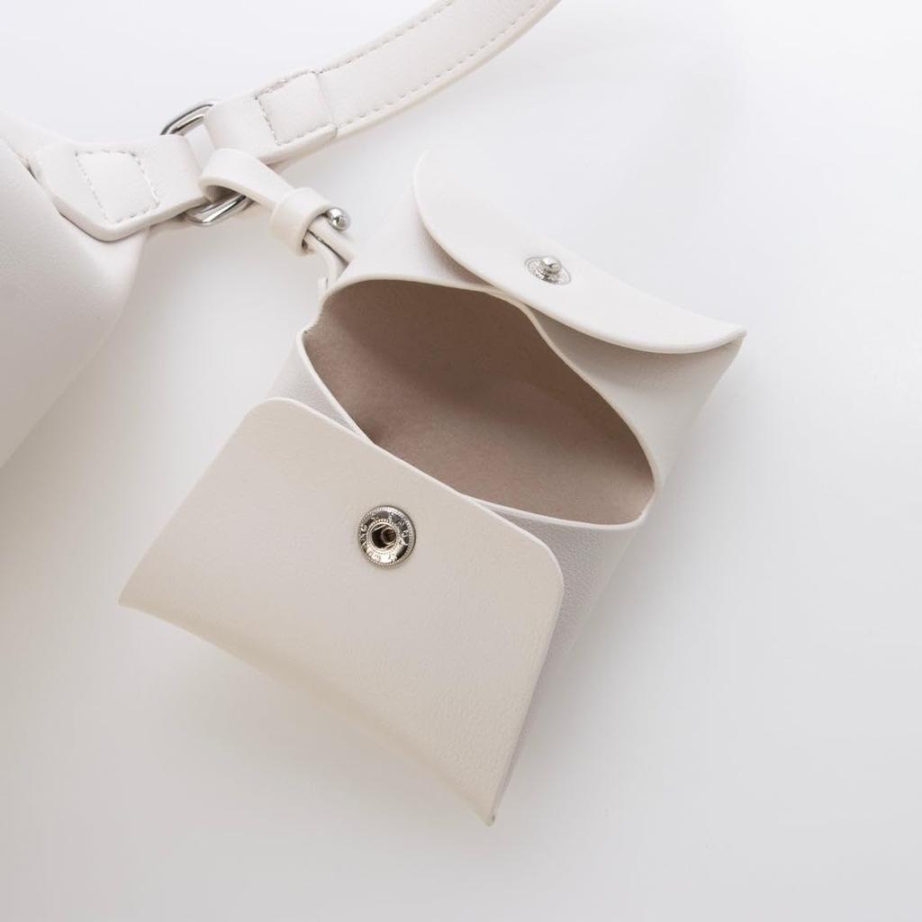 Twisted One-Handle Bag