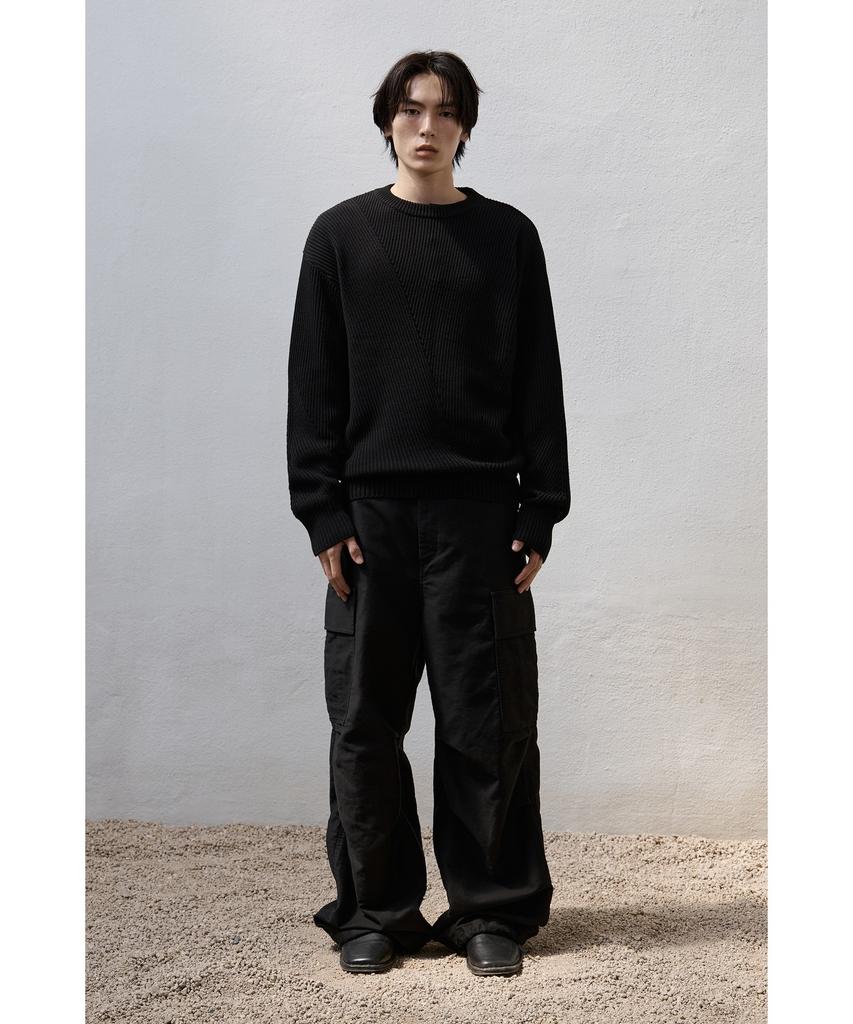 YOUTH Irregular Sweater - Black