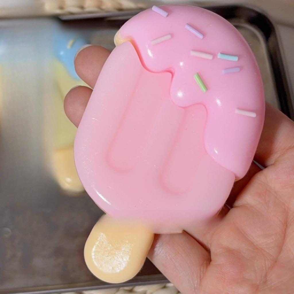 Simulation Ice Cream Squeeze Decompression Toy