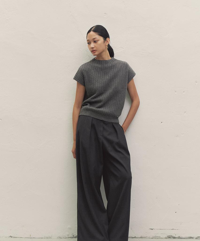 MAKE A TOAST Mock Neck Classic Wool Knit Dark Grey Mbdfnt002Dg