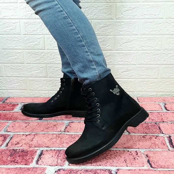 VOYAGER 3517 Black Genuine Leather Men's Boots with Zipper