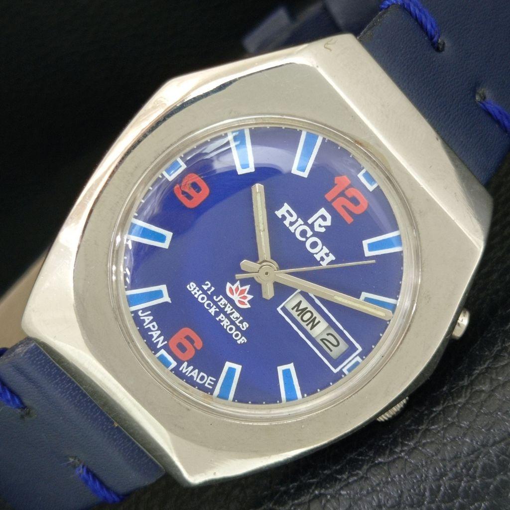 

AUTOMATIC VINTAGE RICOH R31 JAPAN MENS BLUE COLOR DIAL WATCH a707602-1