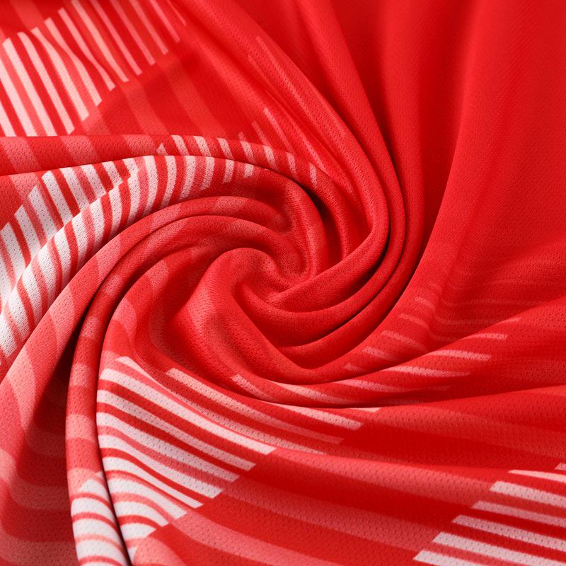 Adult Breathable Short-Sleeved Football Training Jersey for Outdoor Sports and Team Competitions