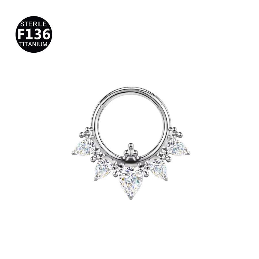 Anello in Lega di Titanio G23 2024 con Frange Intagliate per Naso e Orecchio - Gioiello Piercing Raffinato