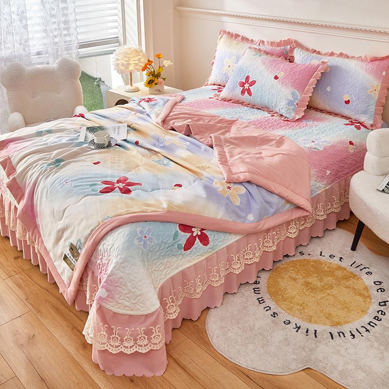 Cartoon Peach Comforter Queen Size, Love Heart Pink Peach Print Quilt Ultra Soft, Ultra Comforter 1 Piece Bedding For Room Decor