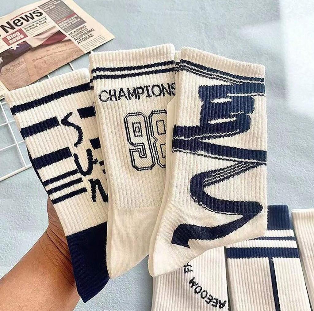 5Pairs Women's Long Socks Medium Tube Korean White Breathable Leisure Girls Embroidery Male Sock Spring Summer Stripe Woman Cute